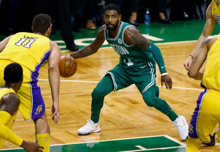 阿根廷与乌拉圭历史交锋196次，前者取得92胜优势明显.