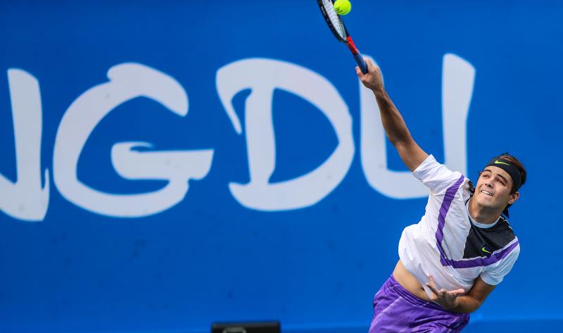 动球队由守 动球队由守